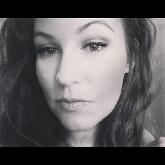 Latina, Veteran, Mil spouse, Mama, & Career woman! - Picture 3 of 5